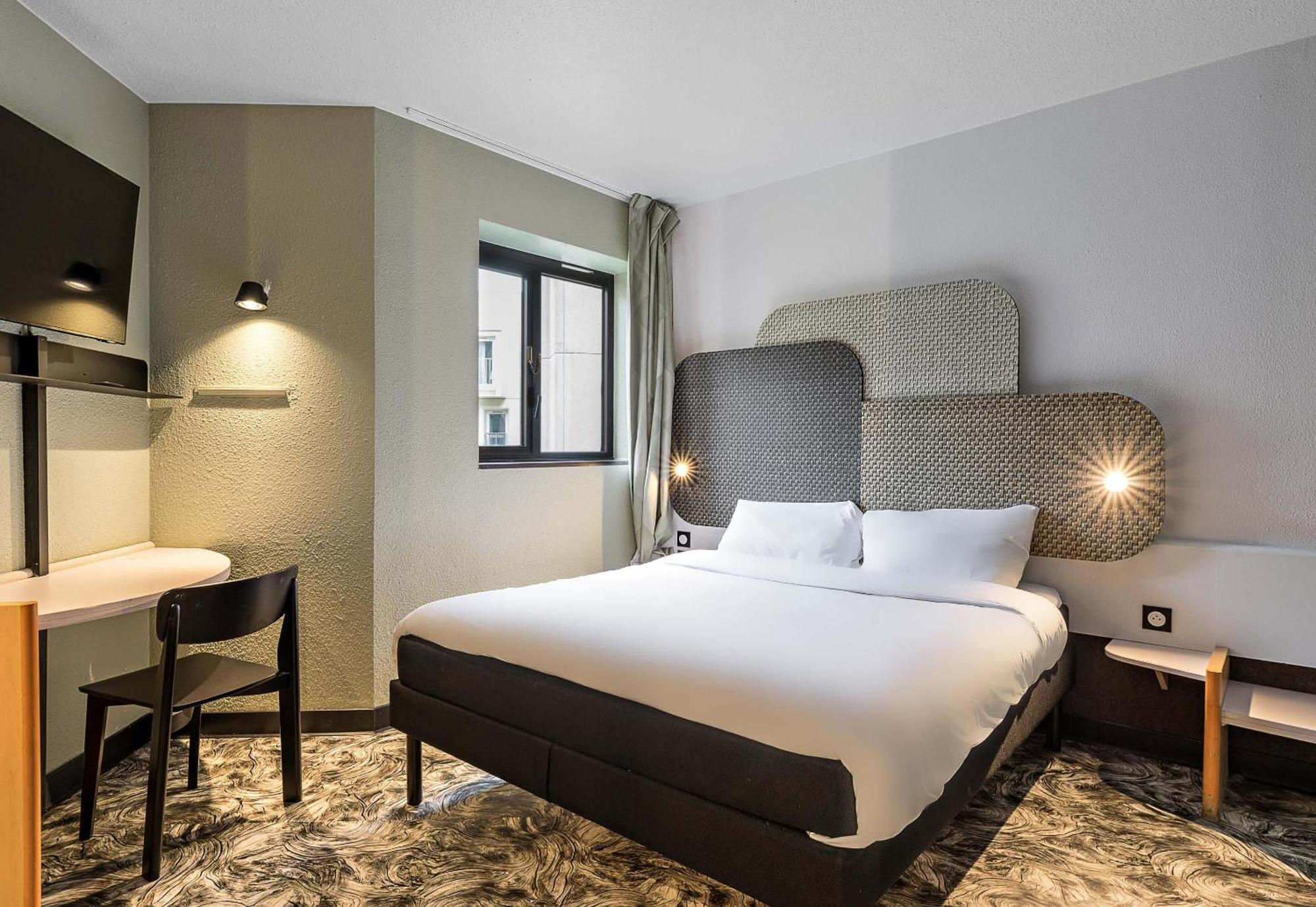 Chambre Double - Accessible aux Personnes à Mobilité Réduite